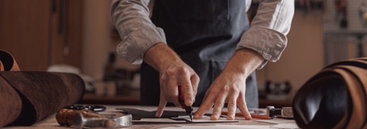 Shutterstock 2182428759